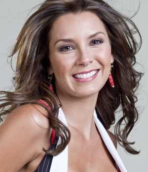 elizabeth-gutierrez-300x350 - El rostro de Analia