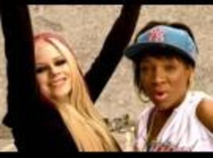 avril_girlfriend2480 - Avril Lavigne And Lil Mama - Girlfiend