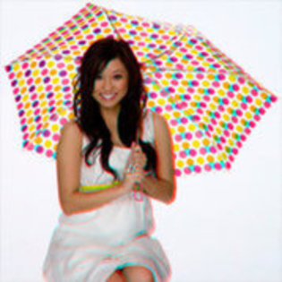 14912007_YNTCIQPTA - 000000 brenda song