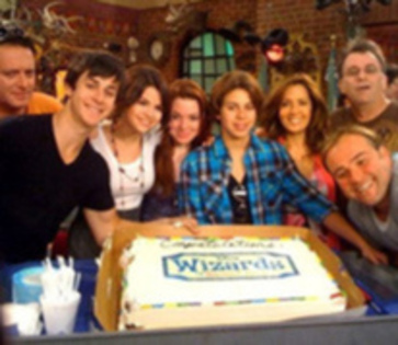 14915820_WGLIMZULS - alex russo