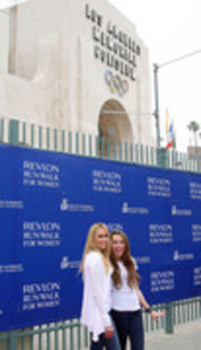 15940299_JWMTIFSMX - 16th Annual EIF Revlon Run Walk For Women