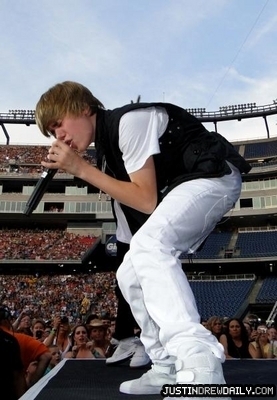 normal_justin-taylor-gillette_%2832%29 - 0_0 Gillette Stadium in Foxboro 0_0