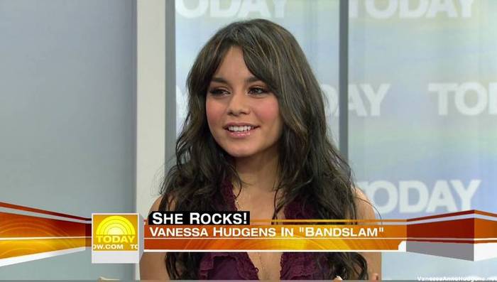 vanessaannehudgens_net-tvshow-todayshow-04aug09-HDcap1519 - 0-Vanessa Hudgens-0