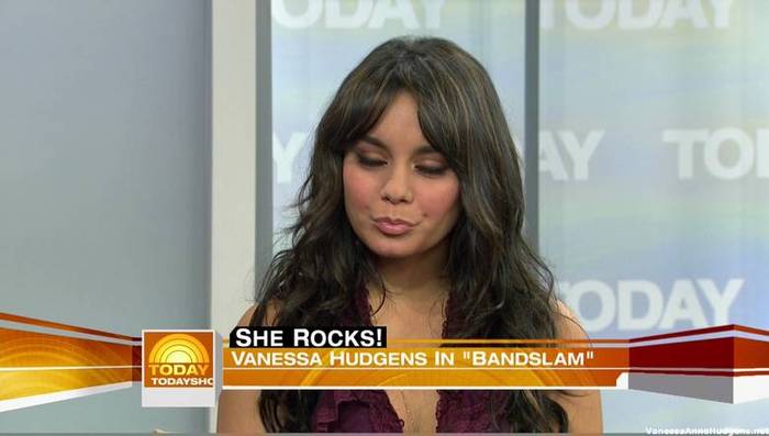 vanessaannehudgens_net-tvshow-todayshow-04aug09-HDcap1531