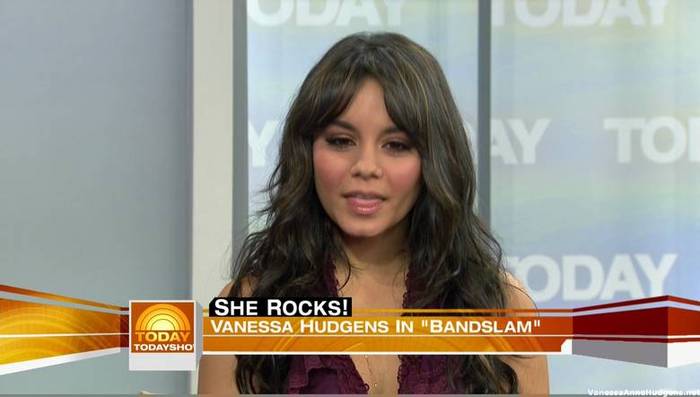 vanessaannehudgens_net-tvshow-todayshow-04aug09-HDcap1532