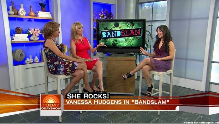 vanessaannehudgens_net-tvshow-todayshow-04aug09-HDcap1534