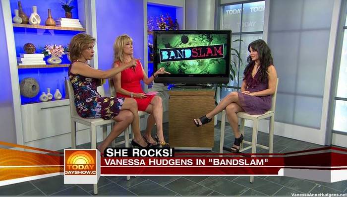 vanessaannehudgens_net-tvshow-todayshow-04aug09-HDcap1537