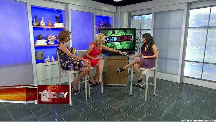 vanessaannehudgens_net-tvshow-todayshow-04aug09-HDcap1565