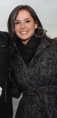 2dvq5qo - 0-Carmen Villalobos-0