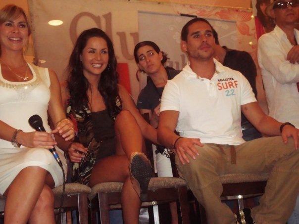 2rm1kw8 - 0-Carmen Villalobos-0