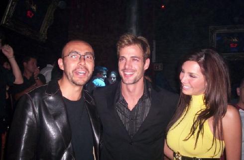 post2901230988737-vi