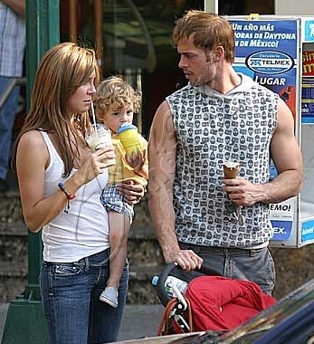 2ahwmt2 - 0-Elizabeth Gutierrez-0