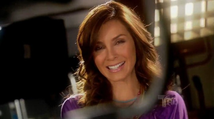 2004ev9 - 0-Elizabeth Gutierrez-0