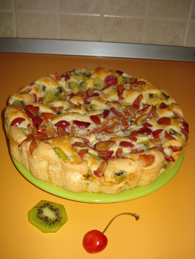 TARTA CU FRUCTE