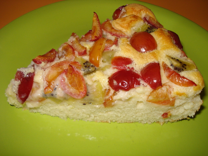 TARTA CU FRUCTE