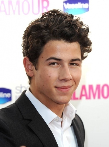 NIck-At-Glamour-Awards-nick-jonas-12860575-380-512