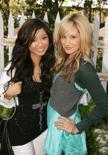 CCDBQSSDRDIIIKLLXRY - BRENDA SONG