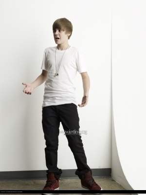 ~~ JusStiN BieEbEr ~~ - o_JuStiN phOtOshOoT 63_o