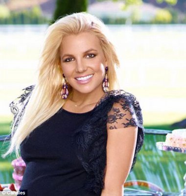 britney-spears-candies-ad-campaign-fall-winter-2009-2010-photo