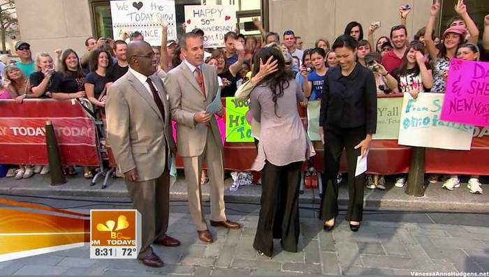 vanessaannehudgens_net-tvshow-todayshow-04aug09-HDcap0042