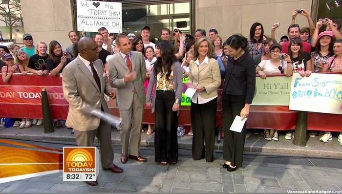 vanessaannehudgens_net-tvshow-todayshow-04aug09-HDcap0075