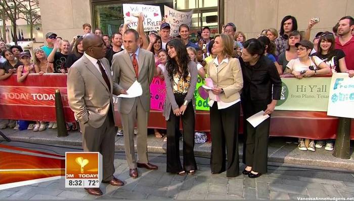 vanessaannehudgens_net-tvshow-todayshow-04aug09-HDcap0194
