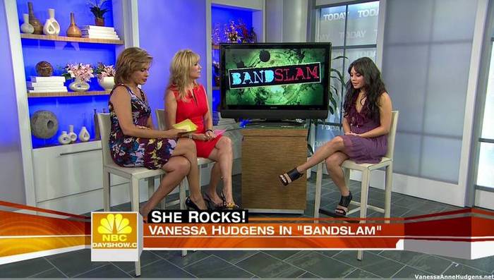 vanessaannehudgens_net-tvshow-todayshow-04aug09-HDcap1031