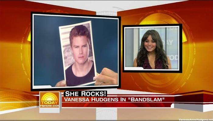 vanessaannehudgens_net-tvshow-todayshow-04aug09-HDcap1239