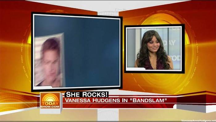 vanessaannehudgens_net-tvshow-todayshow-04aug09-HDcap1241