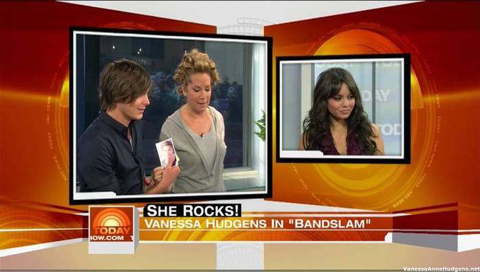 vanessaannehudgens_net-tvshow-todayshow-04aug09-HDcap1244