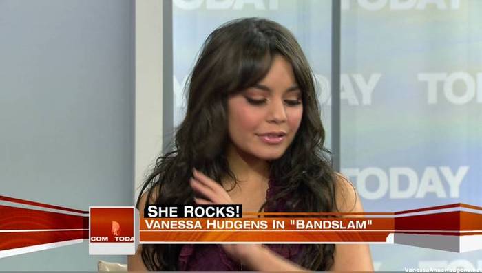 vanessaannehudgens_net-tvshow-todayshow-04aug09-HDcap1398