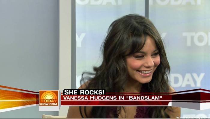 vanessaannehudgens_net-tvshow-todayshow-04aug09-HDcap1462