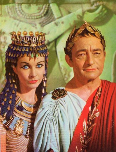 Vivien Leigh in rolul Cleopatrei - Angelina Jolie va fi regina Cleopatra Vezi in  poze ce alte actrite au avut acest rol