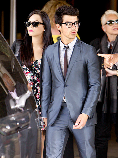 joe-jonas-435