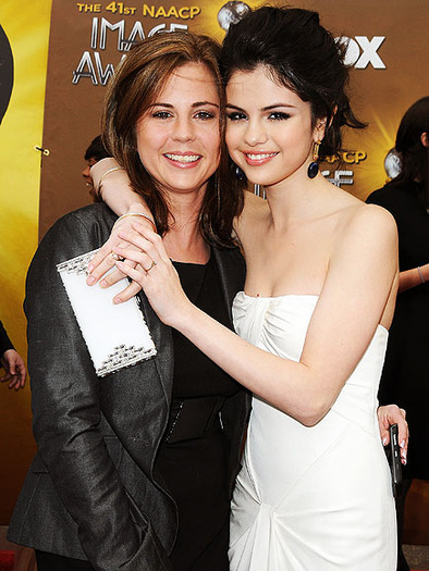 765 - selena gomez
