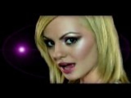 Alexandra Stan Lollipop - Poze Alexandra Stan