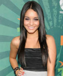 ZBICEWUHFKWBQVZZFIC - vanessa hudgens