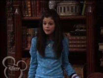 UKSKNOSSWIPTXKCDJDA - magicienii din waverly place