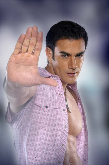  - David Zepeda