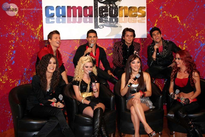 videochat-musical-con-los-Camaleone_29-3283c78c-302f-102d-a8fa-0019b9d5c8df - trupa camaleones