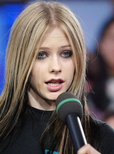 poze-avril-lavigne-02