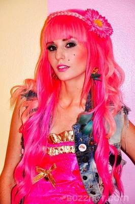 normal_buzznet-photo-shoot-barbie-dream--large-msg-124424755926