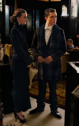 56 - Gossip Girl