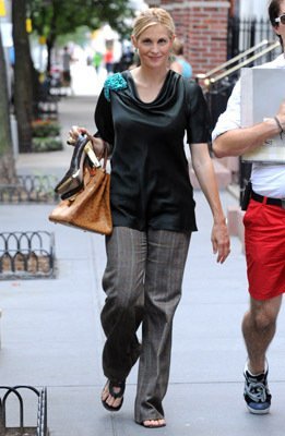 302 - Gossip Girl