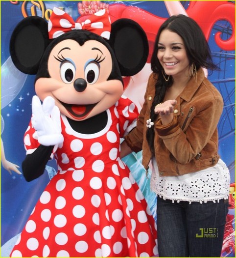xqlx02 - 0-Vanessa Hudgens-0