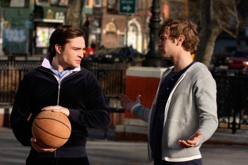 372 - Gossip Girl