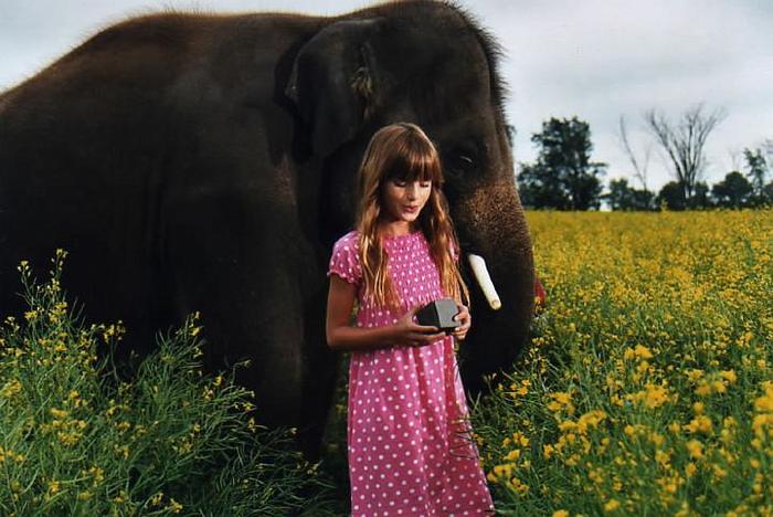 On_Set_With_George_3 - Renesmee Carlie Cullen