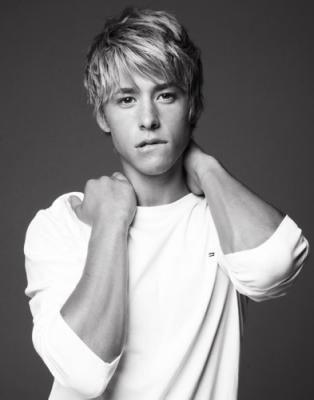 Maxxie - Ce Actor Alegi