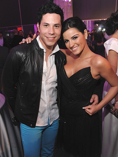1211422 - 0-Maite Perroni-0