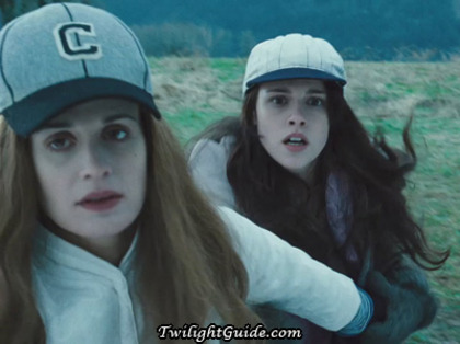 esme-bella-baseball - Twilight Amurg